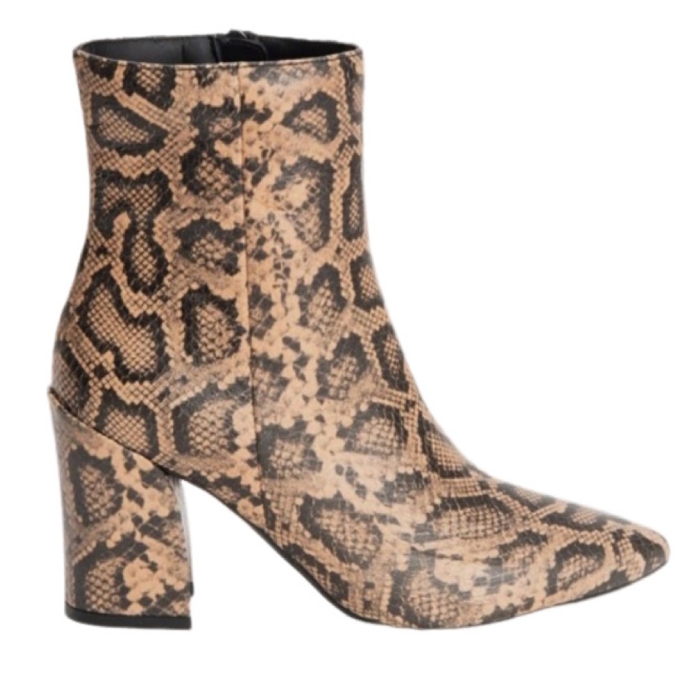 NWOB Aquatalia Caramel Palomina Snakeskin Print Leather Bootie - Sz 10